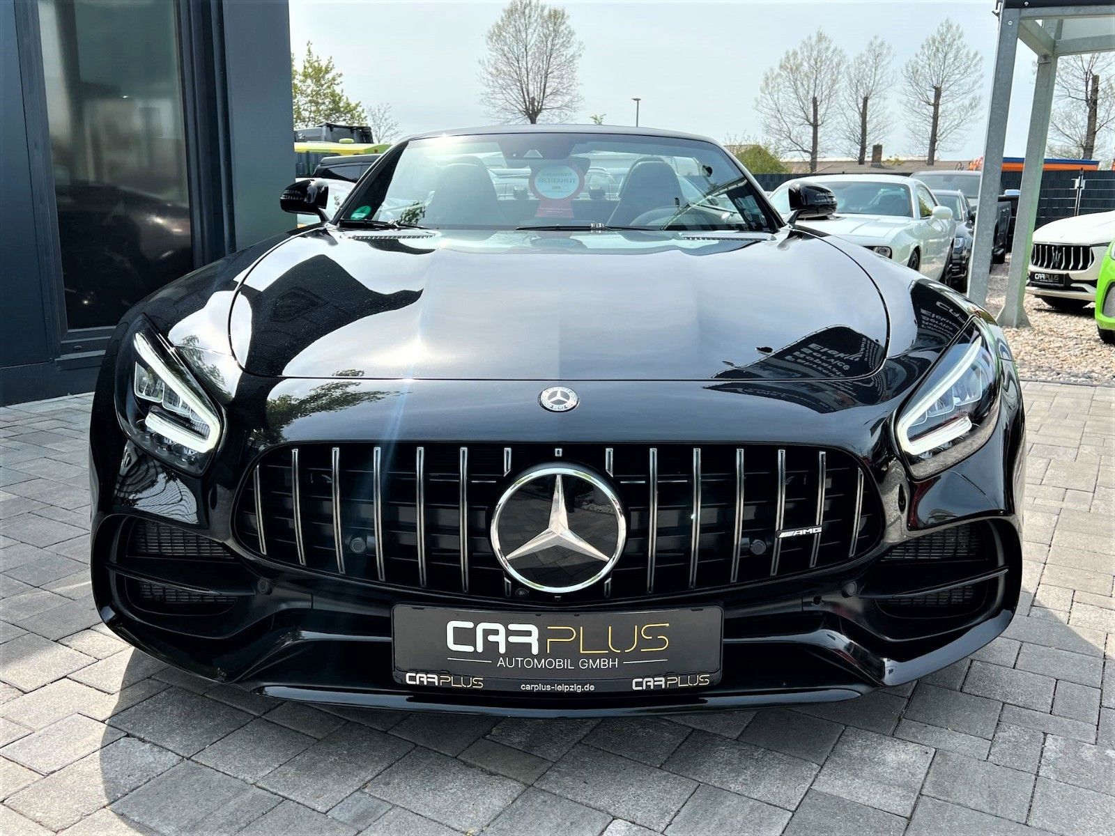 Fahrzeugabbildung Mercedes-Benz AMG GT Roadster Night Edition PERFORMANCE Carbon