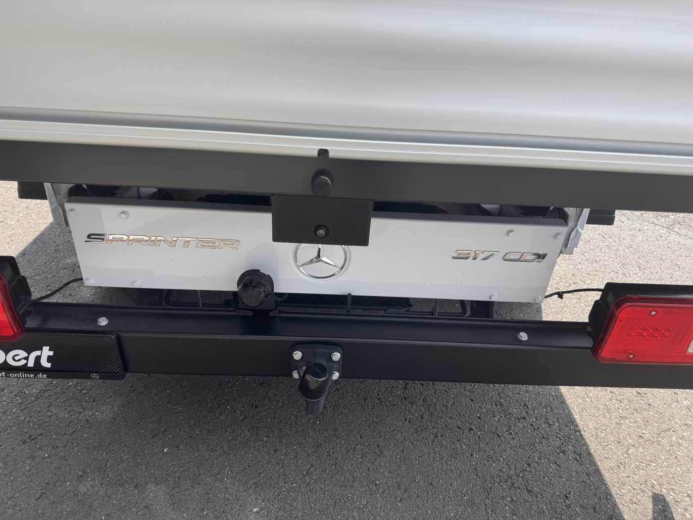 Fahrzeugabbildung Mercedes-Benz Sprinter 317 CDI 9G 3665 Klima Kamera AHK LED