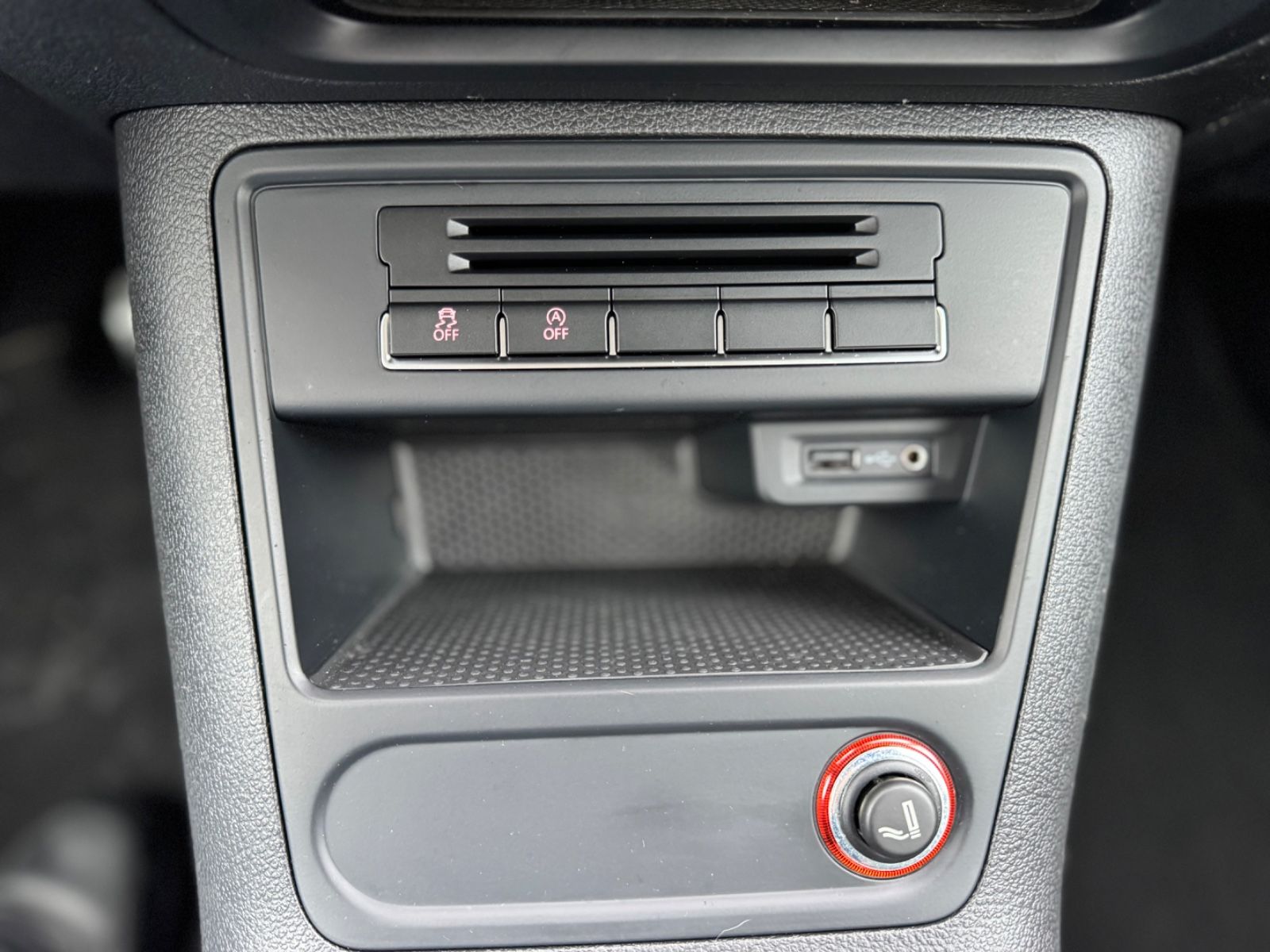 VW-Tiguan *Sithz*NAVI*Temp*PDC*2-Z.Klima*AHK*