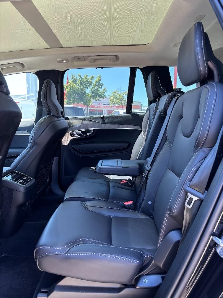 Fahrzeugabbildung Volvo XC90 Ultimate Bright AWD
