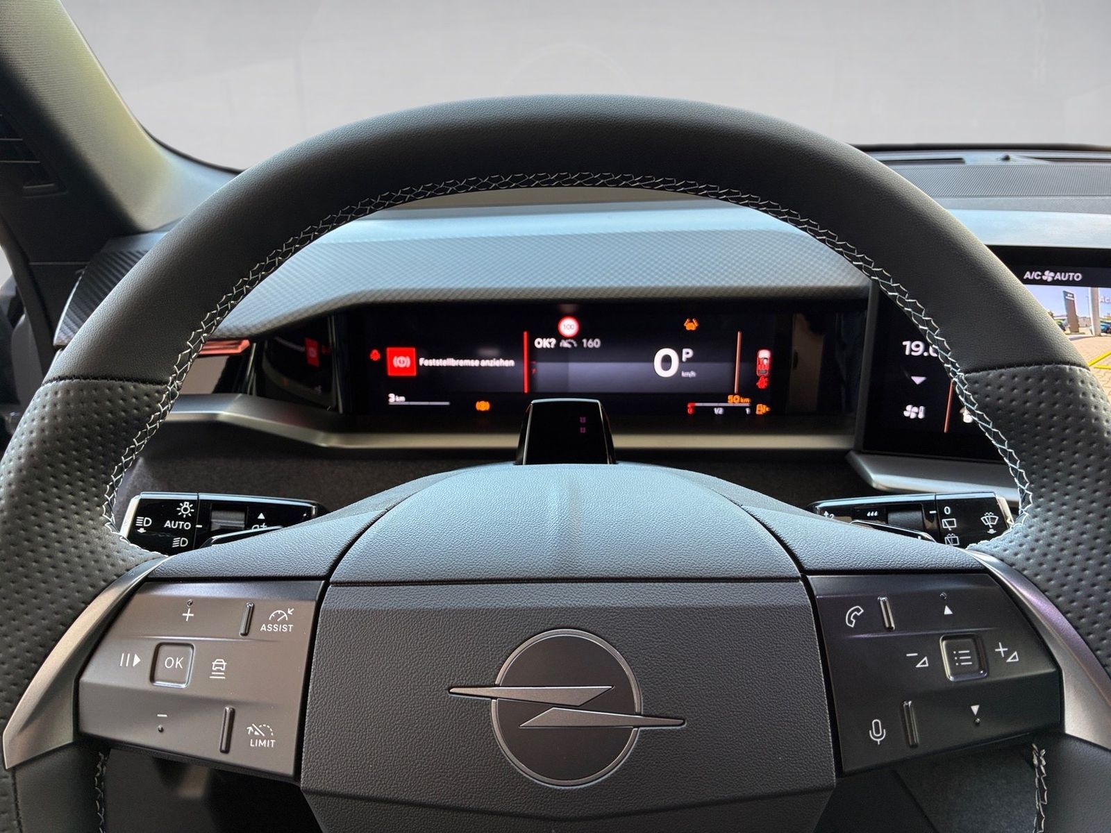 Fahrzeugabbildung Opel Grandland 1.2 48V W GS 360,HUD,Kamera,Navi,Pano