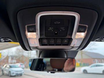 Bild 23 Dodge RAM 5,7l HEMI Longhorn AHK Luftfahrwerk 4x4