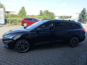 Bild 5 Ford Focus Turnier ST-Line X LED B&O Winterpaket