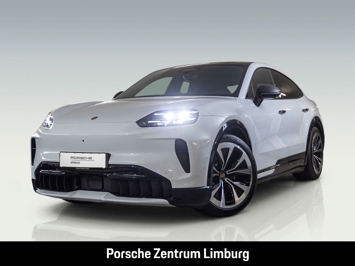 Porsche Cayenne Coupe Electric HA-Lenkung Head-Up BOSE