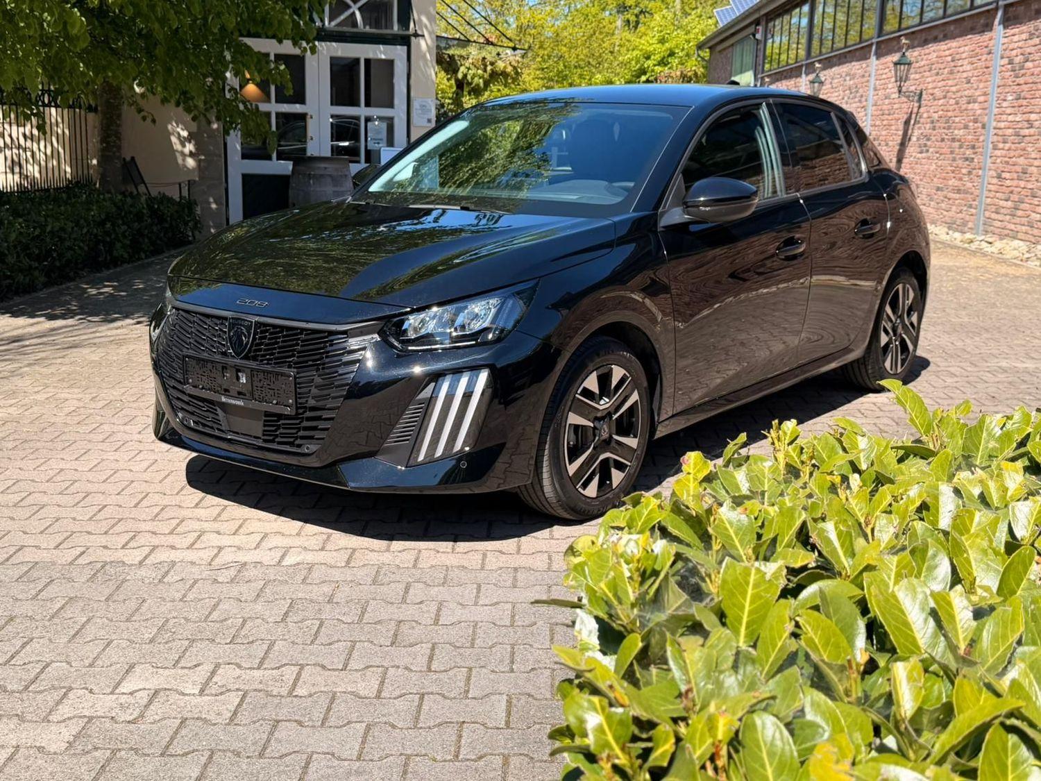 Peugeot 208 Allure | Navi | DAB+ | LED | PDC