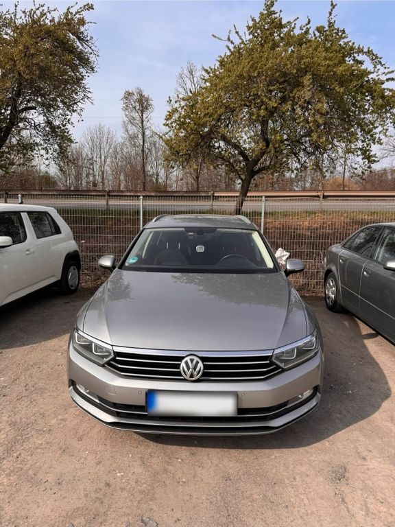 Image of Volkswagen Passat