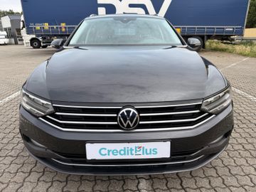 Volkswagen Passat Variant - 2
