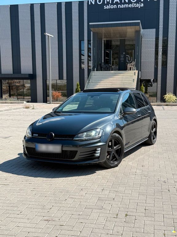 Image of Volkswagen Golf