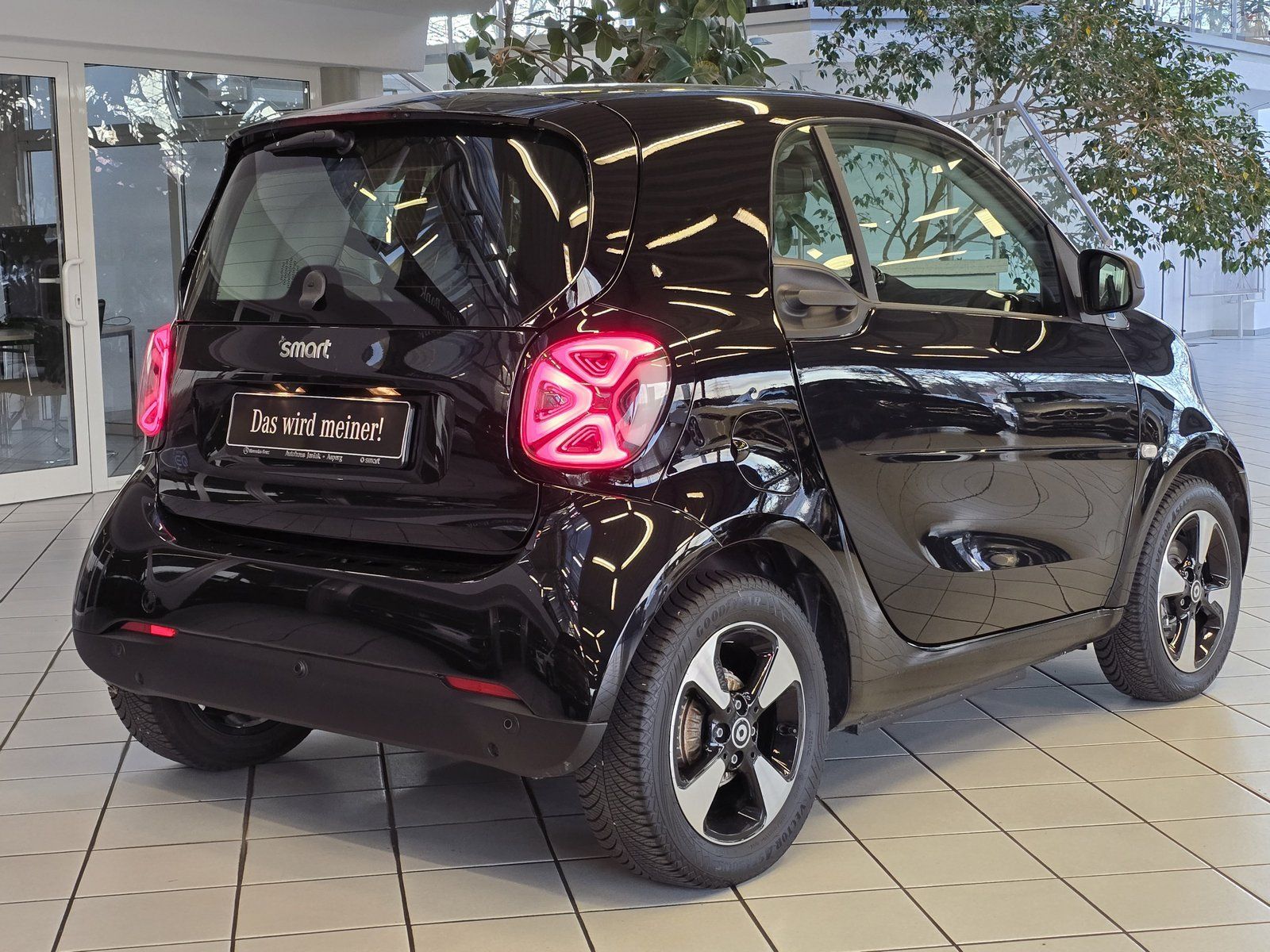 Smart ForTwo EQ Coupé Passion 22KW+LED+KAM+2xKABEL+15" imagem 3