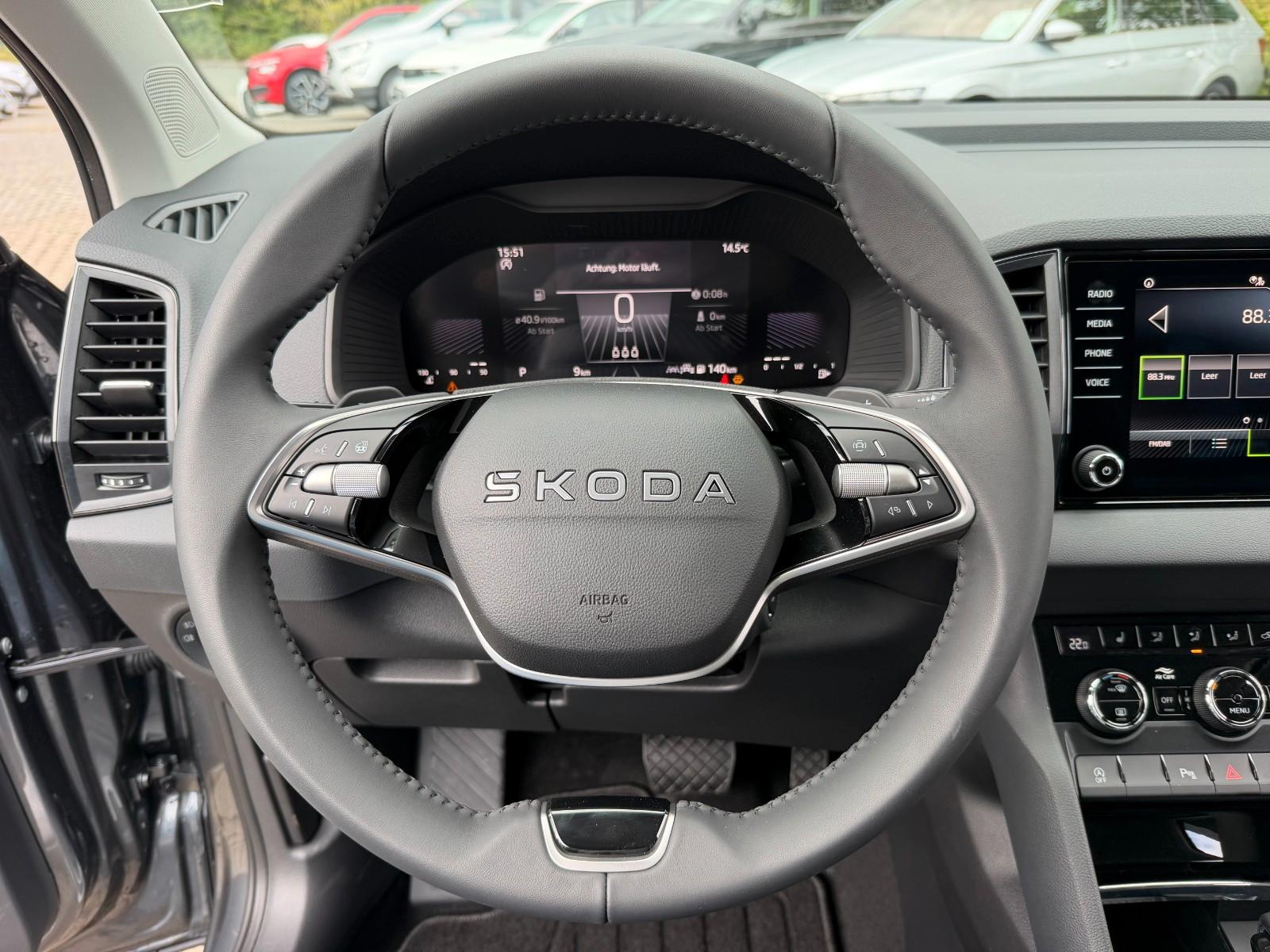 Skoda Karoq 1.5DSG Selection Navi+LED+Kamera+AHK