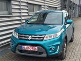 Suzuki Vitara 1.6 DDiS 4x4 KAMERA/1.HAND/AHK/ACC - Suzuki Vitara: Geländewagen