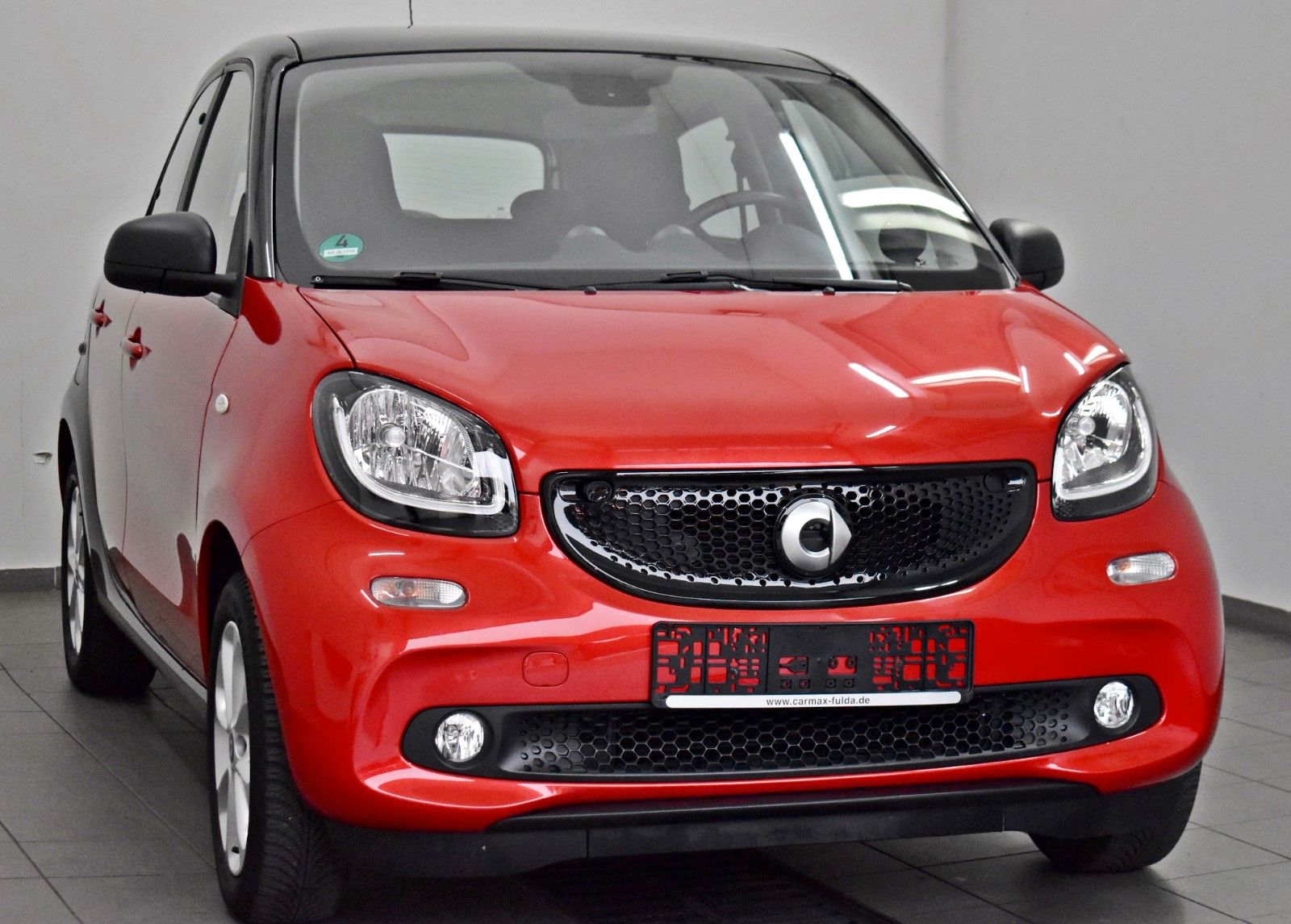 Fahrzeugabbildung Smart ForFour forfour Passion 66kW,Panorama,Navi,SH