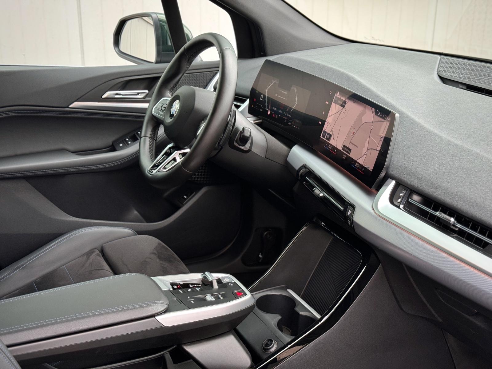 BMW 218 Active Tourer 218d Active Tourer M-Sport *CAM LED AHK*, миниатюра 12