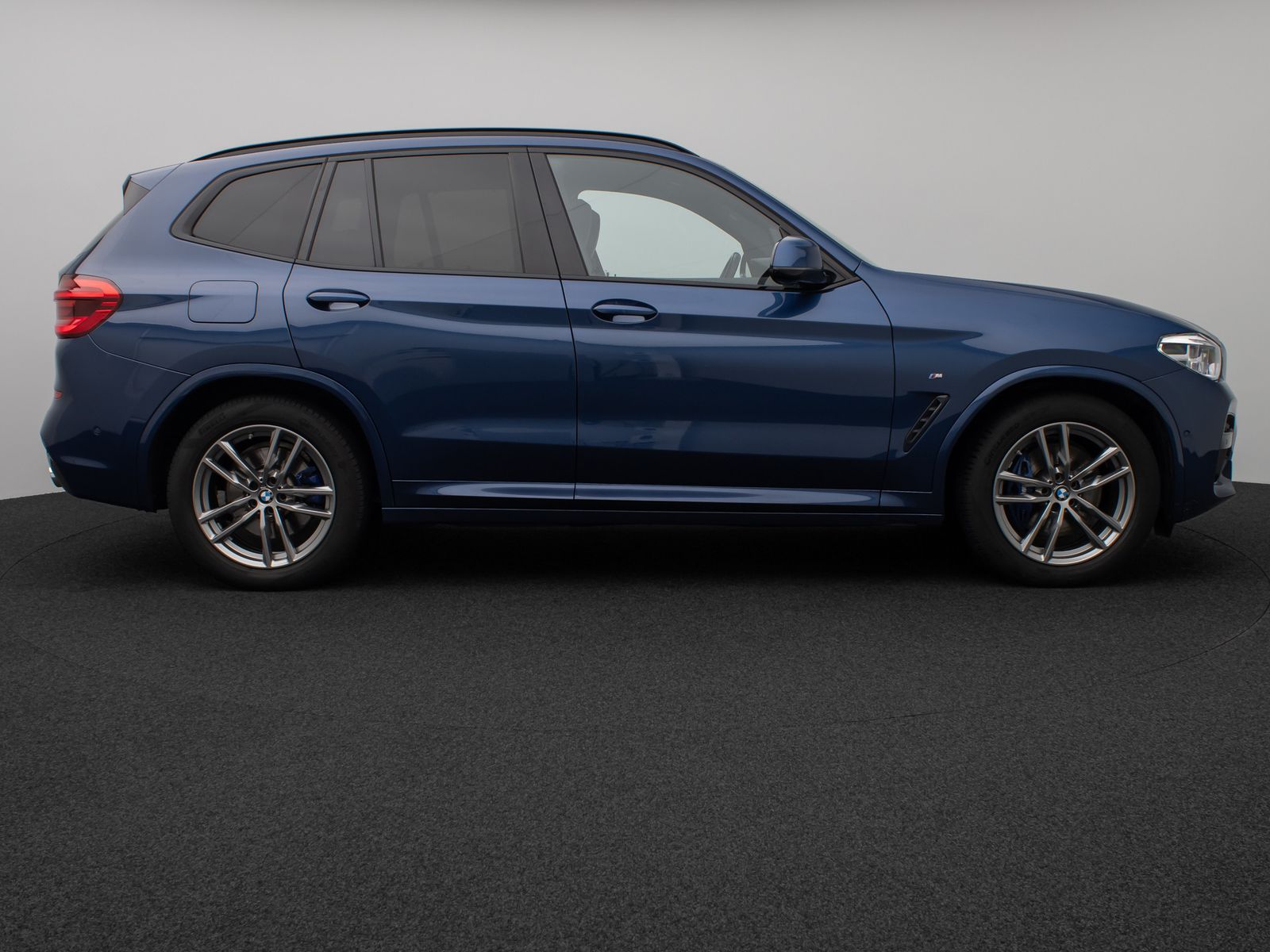 Fahrzeugabbildung BMW X3 xD30d M Sport HUD Kamera DAB Alarm AHK 19Zoll