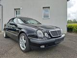 Mercedes-Benz CLK 320 SPORT - Mercedes-Benz CLK 320: Sport