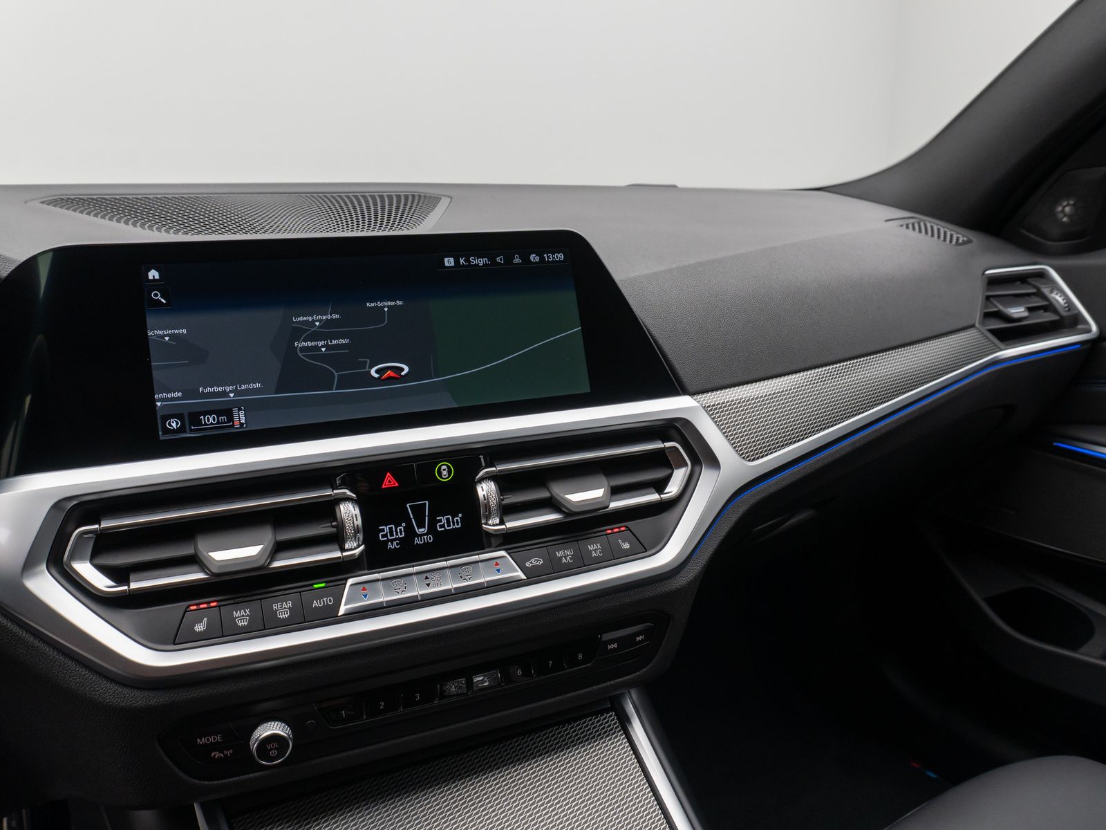 Fahrzeugabbildung BMW M340i xD Laser Kamera HUD DAB H/K Komfort Alarm