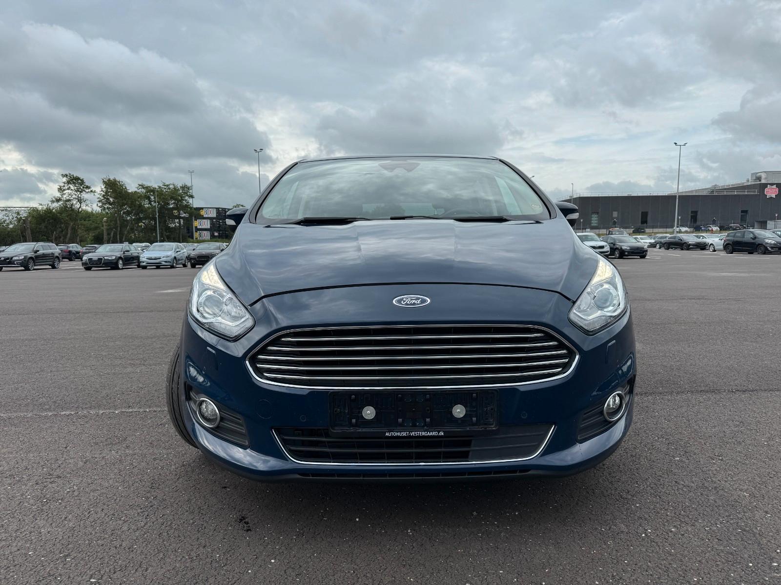 FORD S-MAX 2.0 TDCI 179CH - TITANIUM - BVA - SIÈGES SPORT- GPS -CAMÉRA