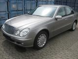 Mercedes-Benz E 220 E Limousine E 220 CDI - Mercedes-Benz E 220 aus 2005: Cdi