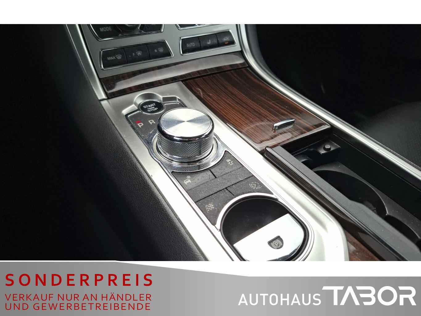 Jaguar XF 3.0 D V6 241CH - CAMERA - CUIR - GPS - BI-XÉNON