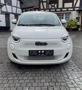 Fiat 500e Neuwagen ohne Zulasung, LED, Navi  - Fiat 500 Jahreswagen