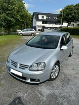 Volkswagen Golf 5  TDI 2.0 - Volkswagen Golf aus 2004: TDI
