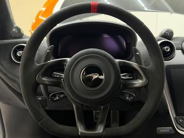 2021 Mclaren 620R — миниатюра 26
