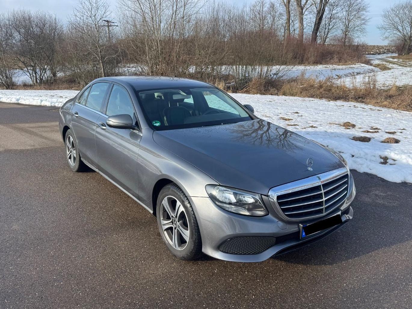 Mercedes-Benz E 200 d Limousine E 200