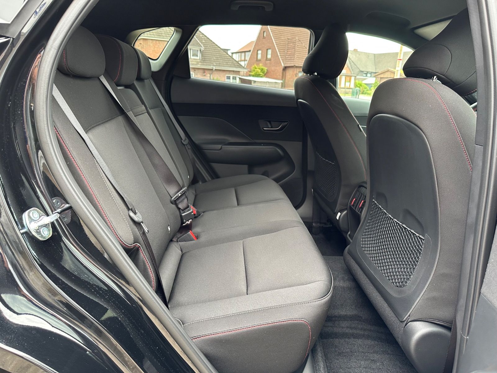 Fahrzeugabbildung Hyundai KONA 1.6 T-GDI N Line DCT Navi/ACC/Shzg/PDC/18"