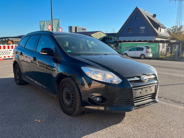 Ford Focus Turnier*Klima*PDC*Euro 5*