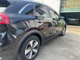 Kia Niro Hybrid Vision DCT Klimaautom Navi SHZ R - gebrauchte Kia Niro aus dem Jahr 2017