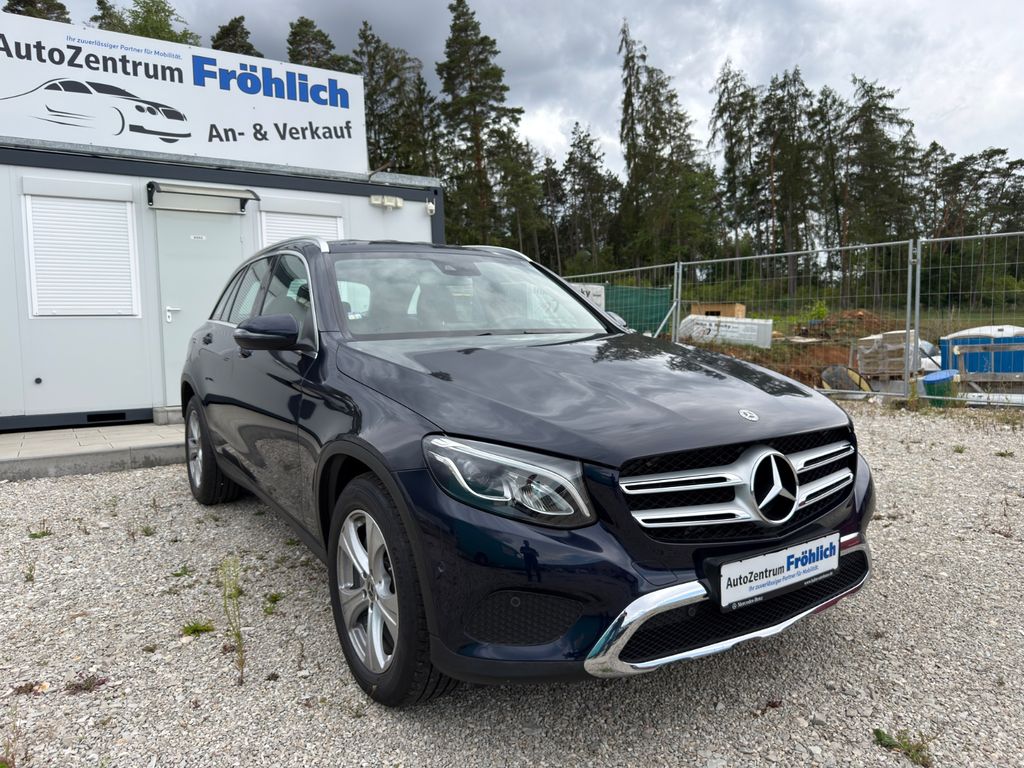 Image of Mercedes-Benz GLC 250