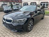BMW 330e xDrive Advantage*AHK*FahrAss+*LED*LiveCockp - BMW 330 mit Hybrid-Antrieb