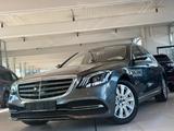 Mercedes-Benz S 560 4Matic L/Burmester/Massage/NightVis/1.Hand - Mercedes-Benz S 560 mit Benzin-Antrieb: Automatik