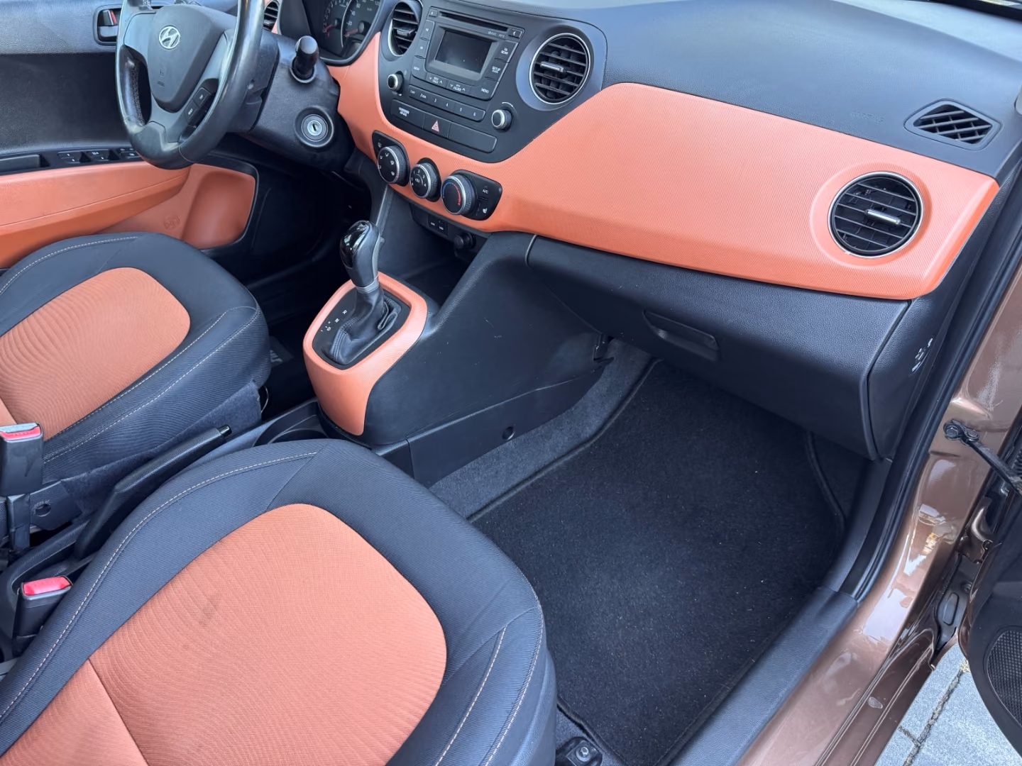 Hyundai i10 Style Allwetterreifen Sitzheizung Klimaautom