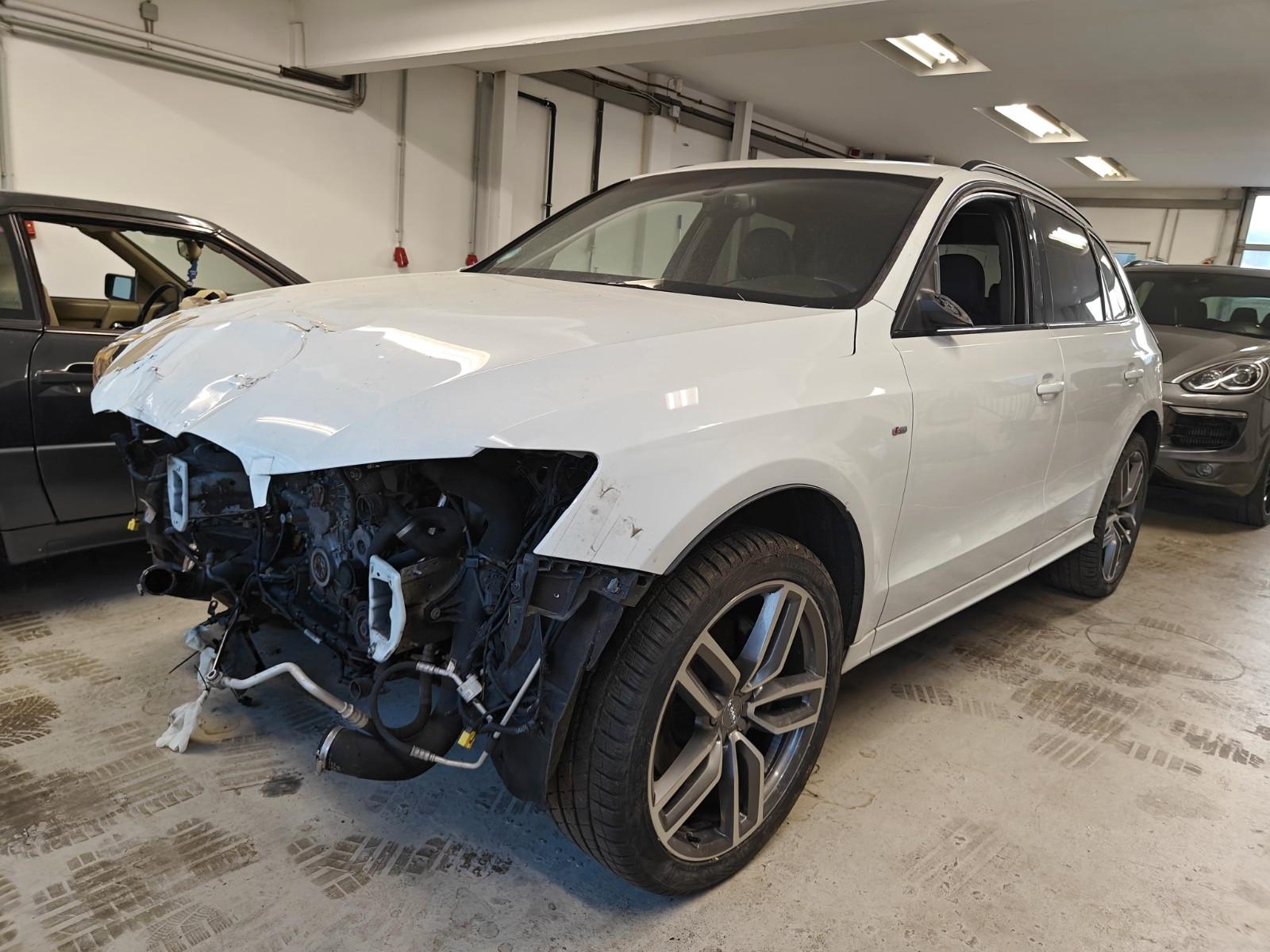 Audi Q5 3.0 TDI quattro 3X S-Line 21" Pano B&O VOLL