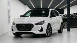 Hyundai i30 Intro*Pano*LED*Navi*Kamera*Plus-Paket*LKAS* - Hyundai i30: Weiß