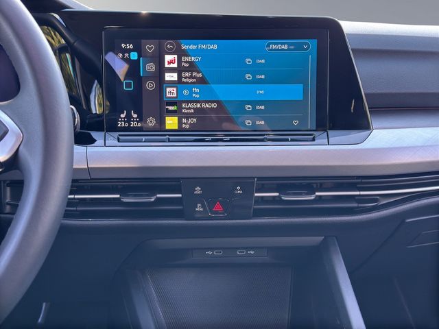Golf VIII Variant 1.0 eTSI Life DSG