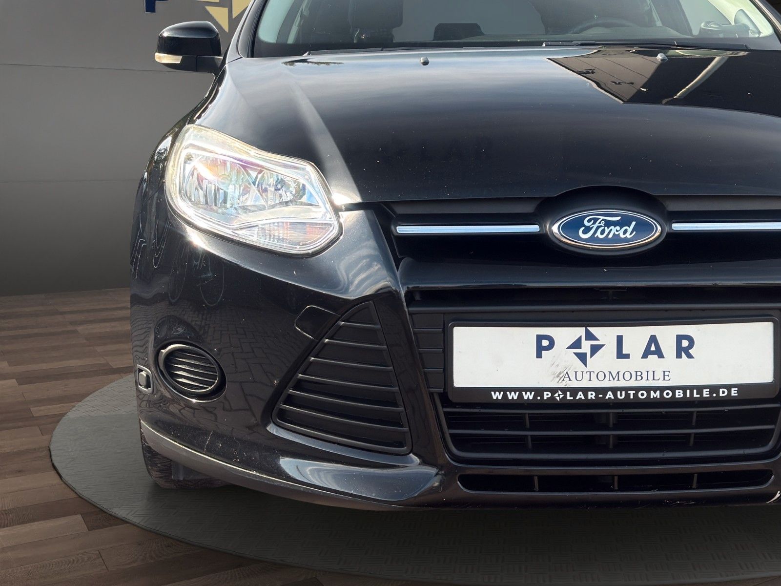 Fahrzeugabbildung Ford Focus Turnier *AHK*Sitzheizung*Service Neu
