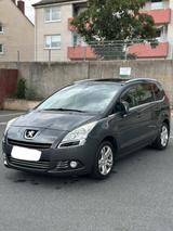 Peugeot PEUGEOT 5008 128 TKM VOLLAUTOMATİK - Peugeot 5008 aus 2010