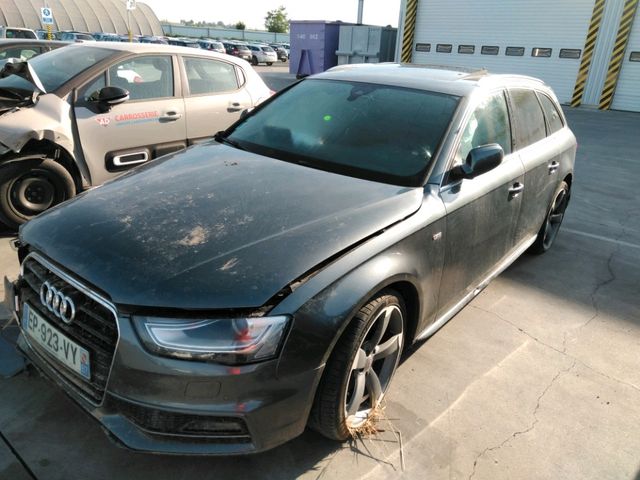 Audi A4 Avant S line Sportpaket / plus