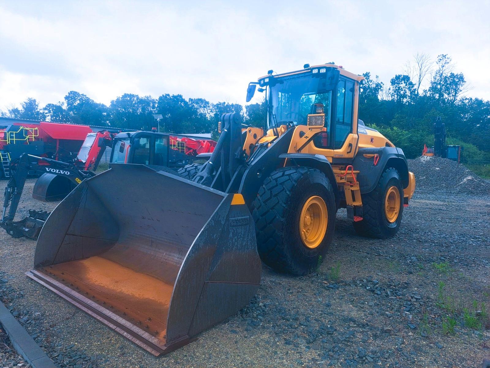 Volvo L120 H"