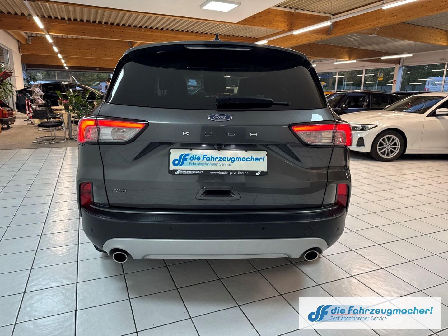 Fahrzeugabbildung Ford Kuga Titanium X HUD Navi Digitales Cockpit Sound