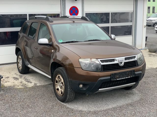 Dacia Duster Laureate 4x4 / 1 HAND/ STANDHEIZUNG/KLIMA