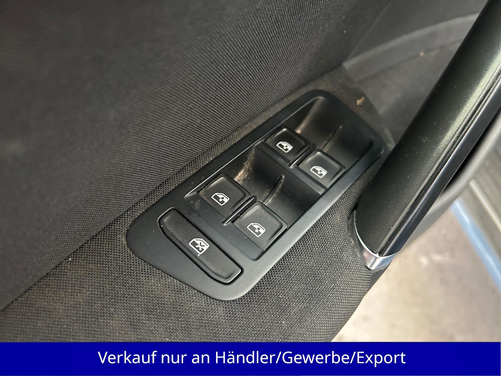 Volkswagen Golf 2015 — photo 16