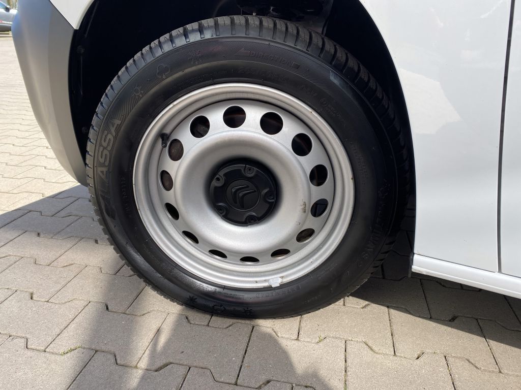 Fahrzeugabbildung Citroën Berlingo 1.5 BlueHDi 100 XL EHZ Club *Rückfahrka