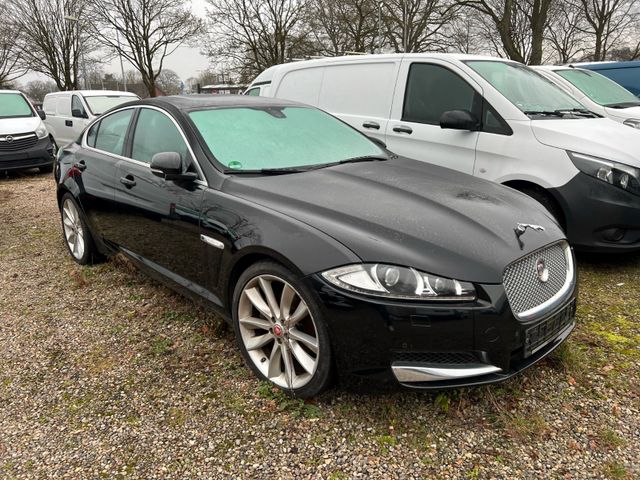 Jaguar XF 3.0D V6/XENON/SCHIEBEDACH/KAMERA/20ZOLL/LEDER