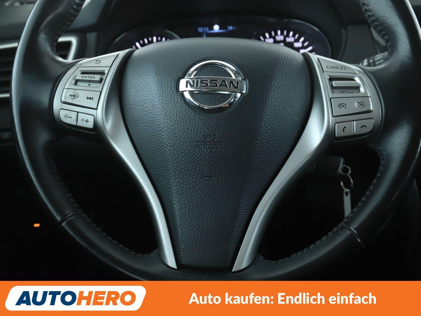 Nissan Qashqai 1.2 Acenta*NAVI*SPUR*PDC*SHZ*KLIMA*TEMPO