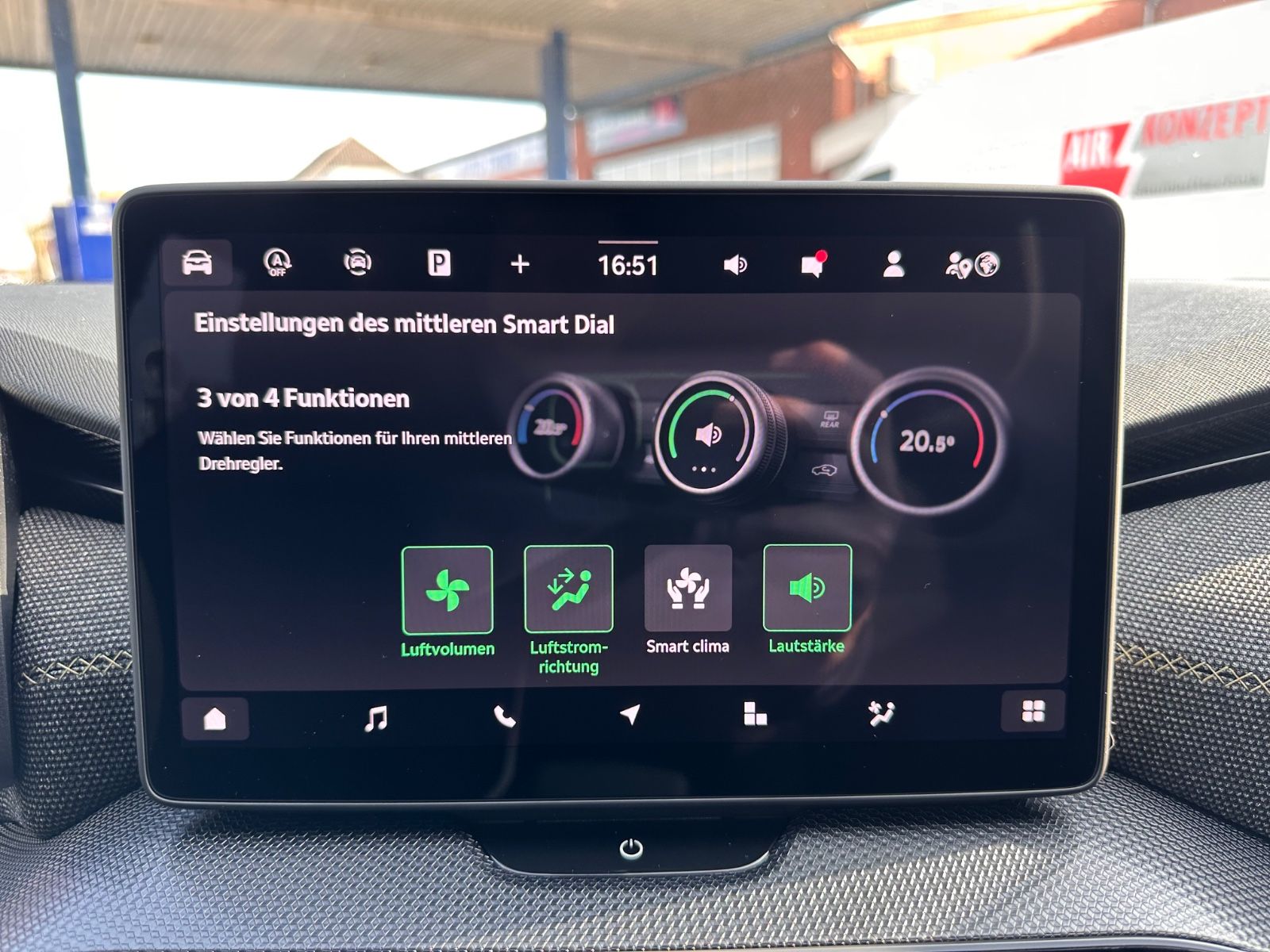 Fahrzeugabbildung SKODA Kodiaq 1.5 eTSI Selection DSG ACC/LED/PDC/SHZ