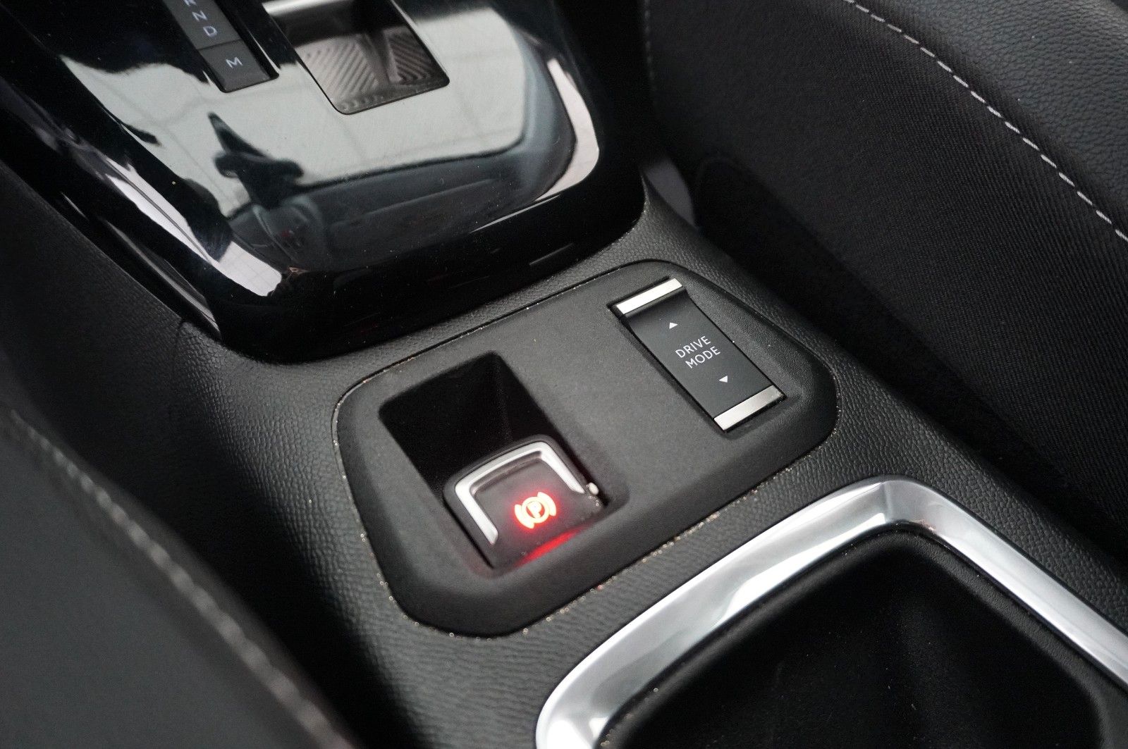 Fahrzeugabbildung Opel Corsa F 1.2T ELEGANCE NAVI/LED/VIRT/KAMERA/SPORT