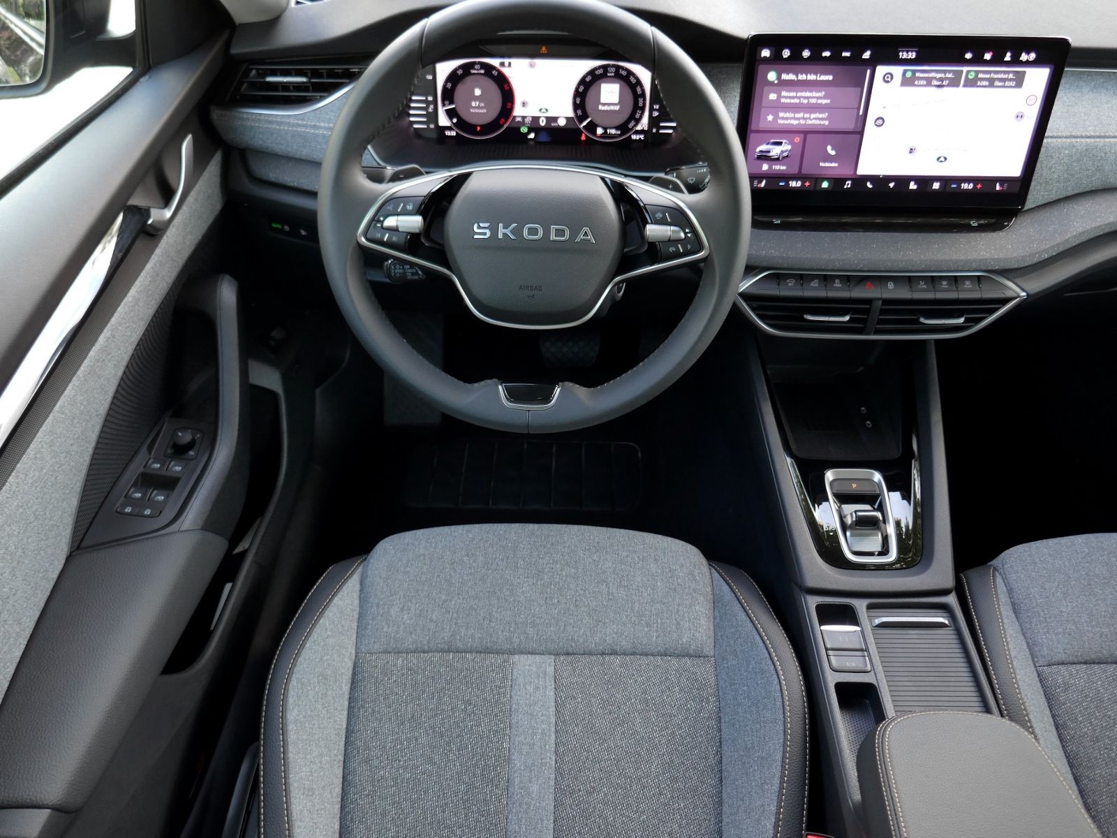 Fahrzeugabbildung SKODA Octavia Combi Tour 2.0 TDI | LED RFK ACC Navi